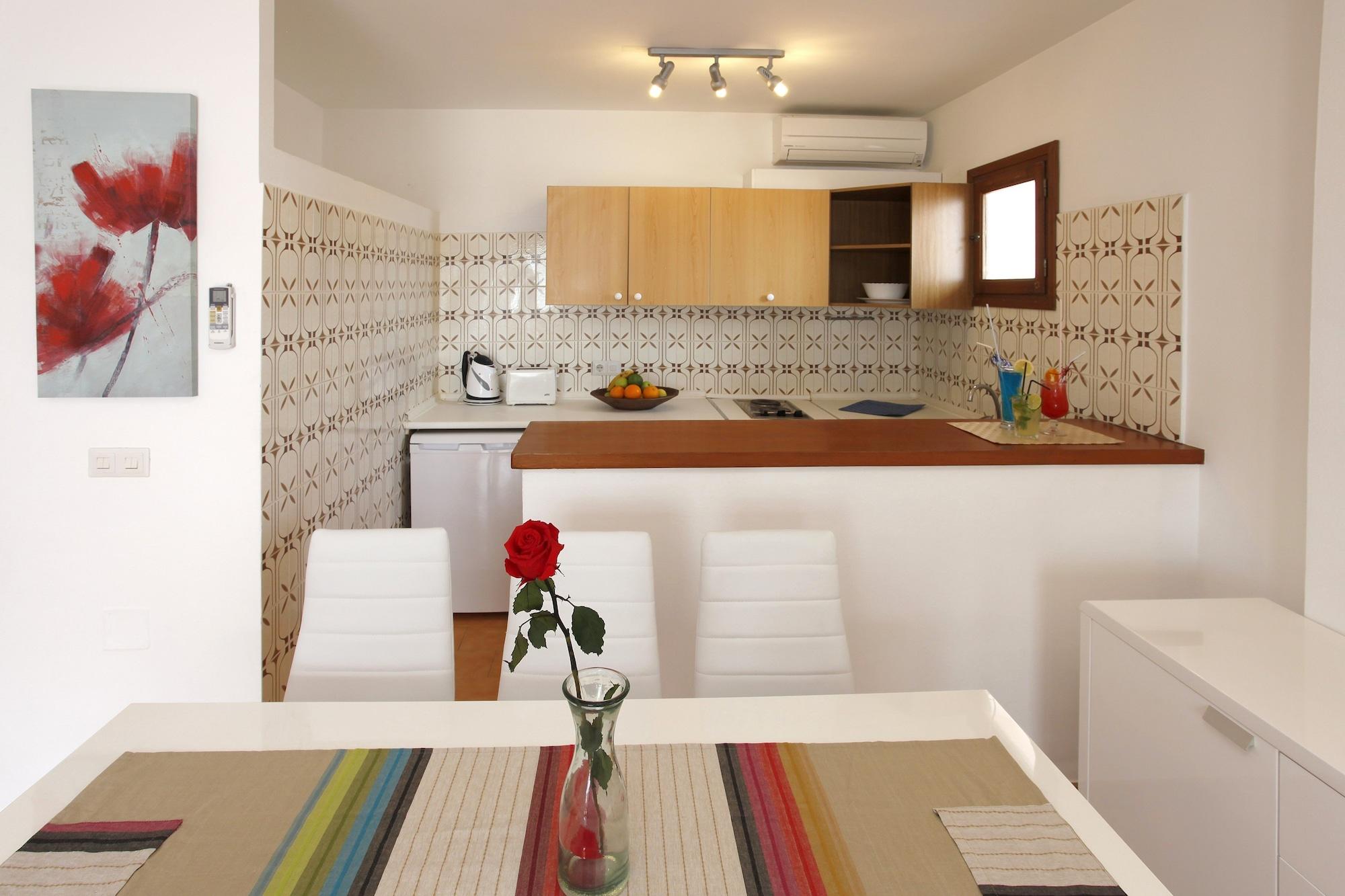 Typic Sandic Apartments Es Canar  Exterior photo