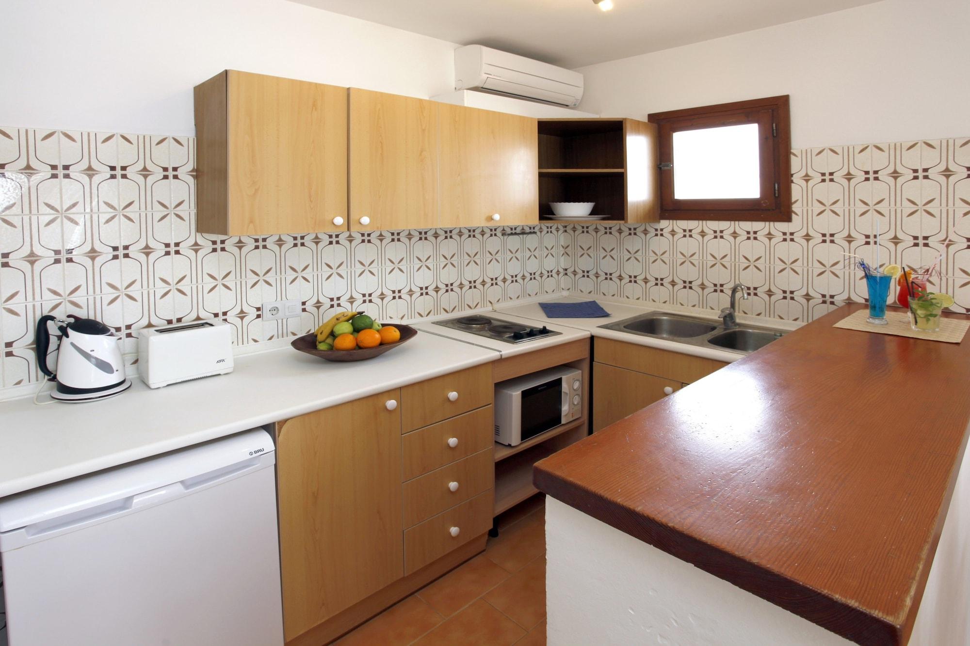 Typic Sandic Apartments Es Canar  Exterior photo
